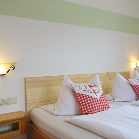 Gasthof Rundeck Kinding Exterior foto